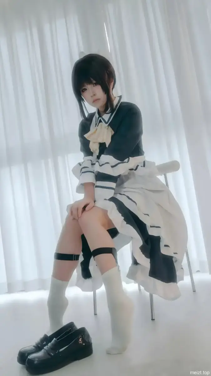 渡久山 服装剪影先替角色说话