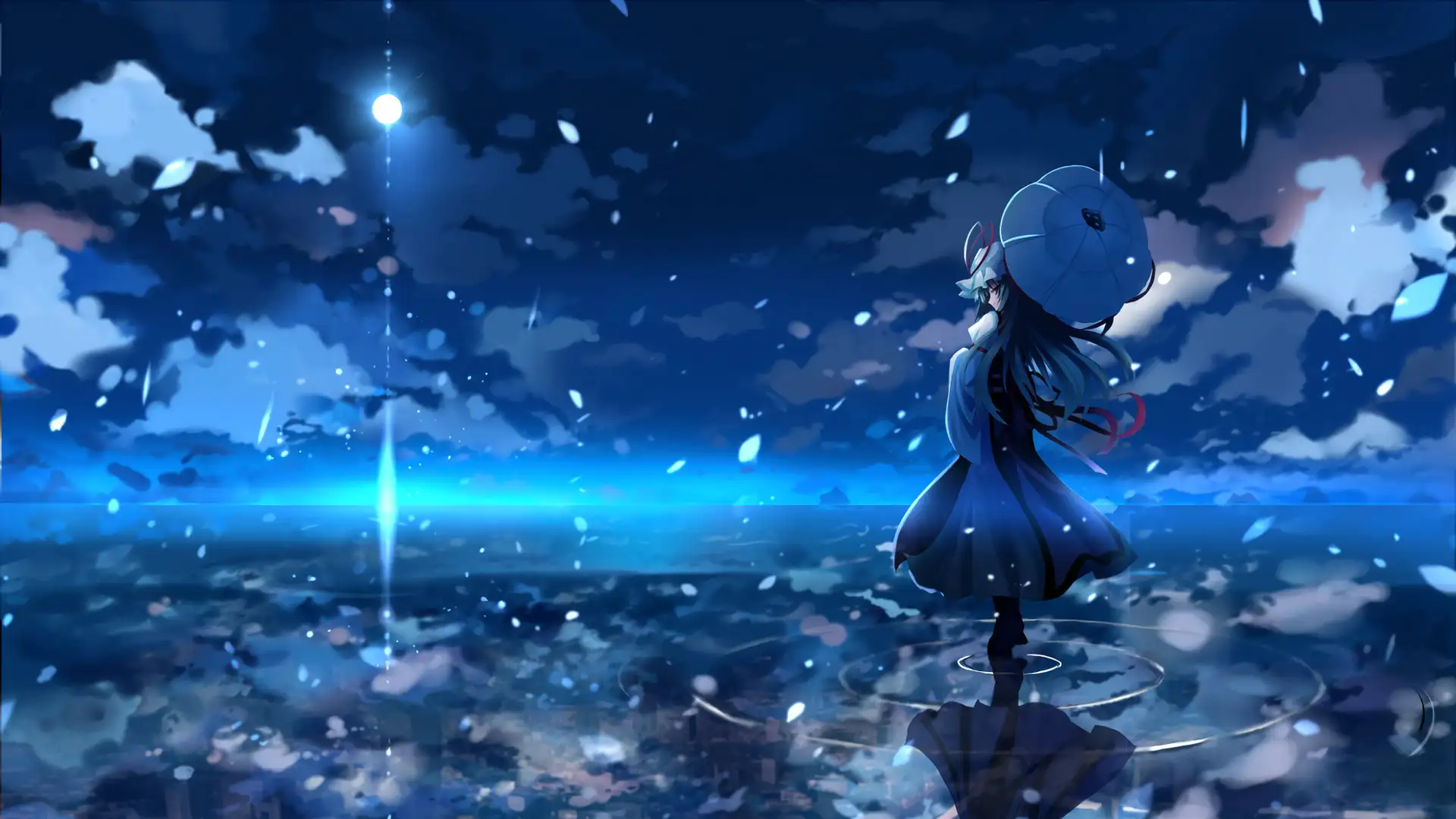 LoliHouse插画：深色长发人物侧立镜面水面撑蓝伞，夜空繁星与垂落月光，白花瓣飘落